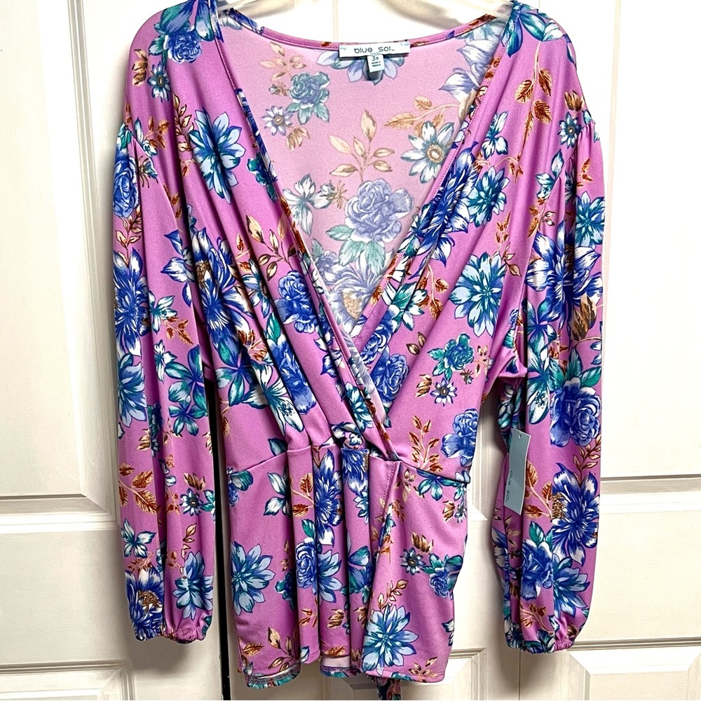 Blue Sol Lavender Floral Wrap Blouse with Self-Tie Waist Size 3X NWT